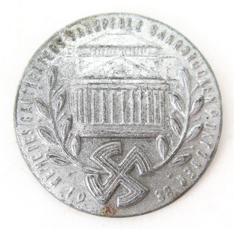 German 1930 day badge - Weihe des gautheaters saarpfalz Saarbrucke 9.oktober 1938