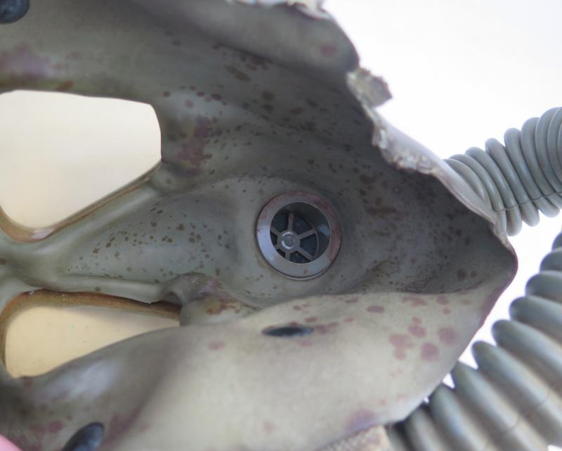 WW2 US army service gas mask