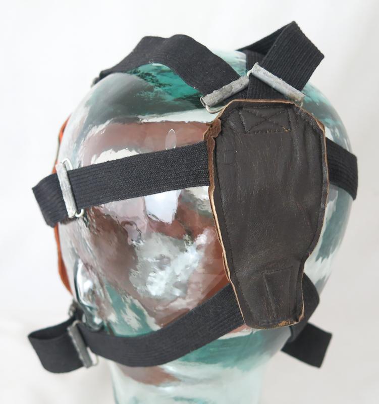 WW2 Finnish gas mask M38