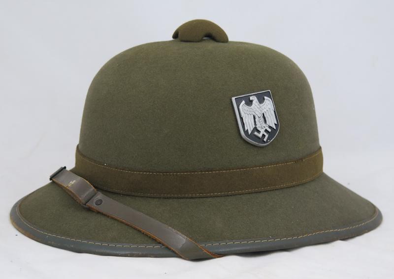 WW2 German Wehrmacht army pith helmet  - 2nd pattern felt material