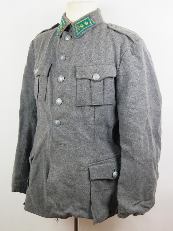 WW2 Finnish army infantry unit medical lieutenant M/36 field jacket with breeches - 1944