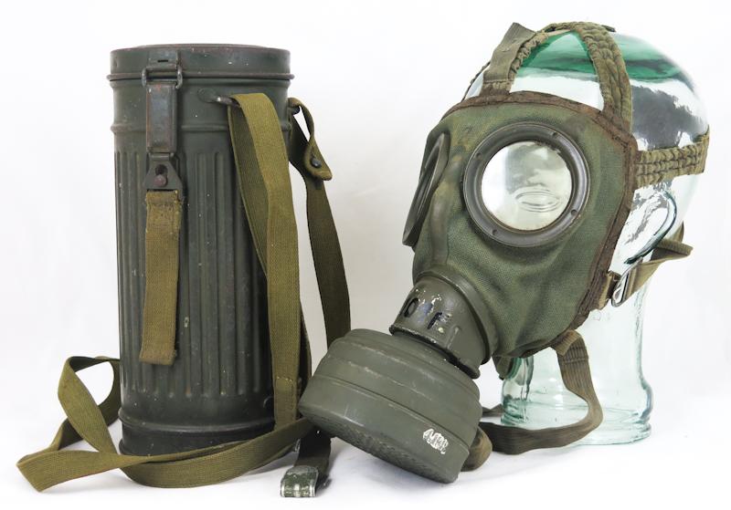WW2 German Wehrmacht army GM30 gas mask set - named