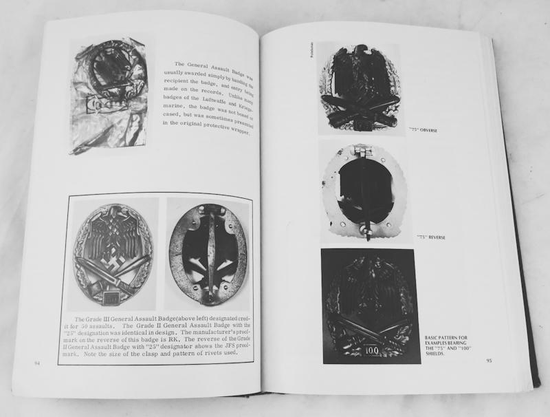 Book - Military awards of Third reich - For fuhrer and fatherland vol.1