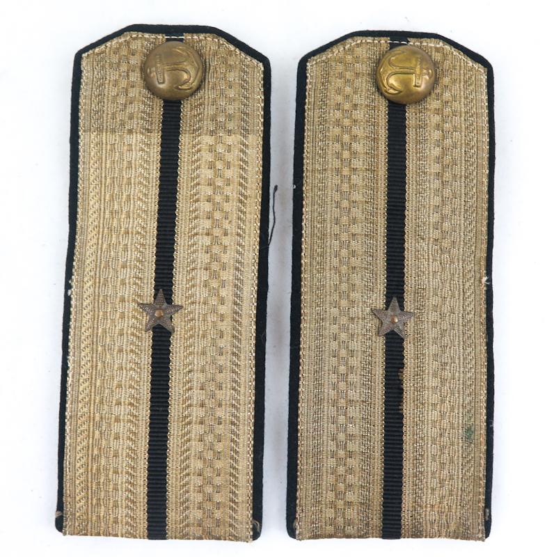 WW2 Soviet red fleet junior lieutenant shoulder boards