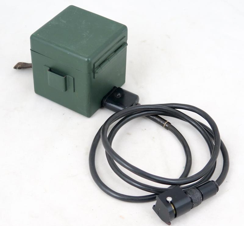 WW2 German battery box for optic illumination with cord