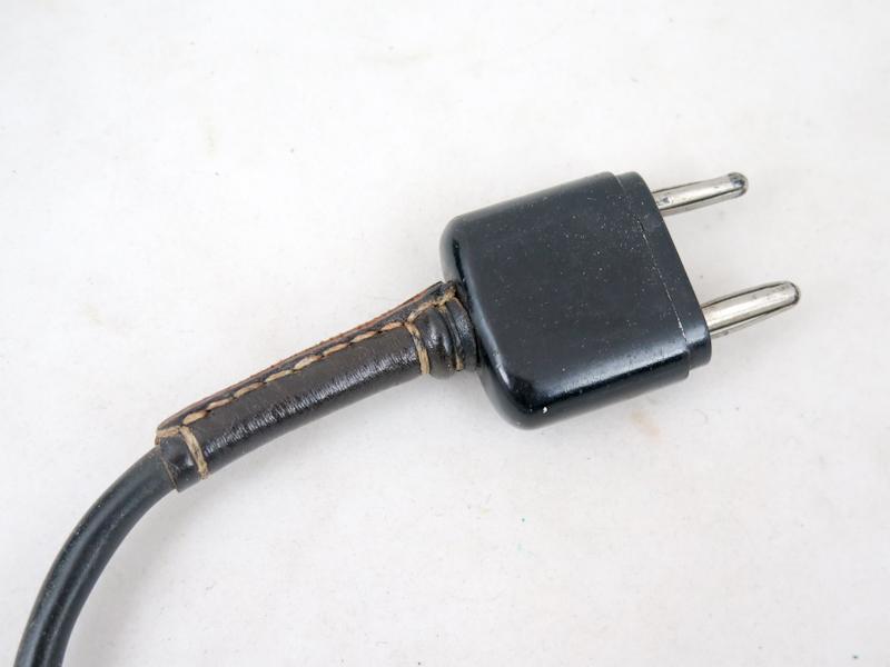 WW2 German battery box for optic illumination with cord