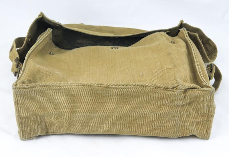 WW2 British radio bag - Royal navy WS67