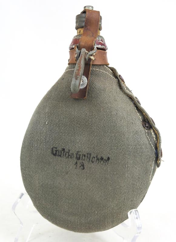 WW1 German M1917 field bottle - Grey cover 1918