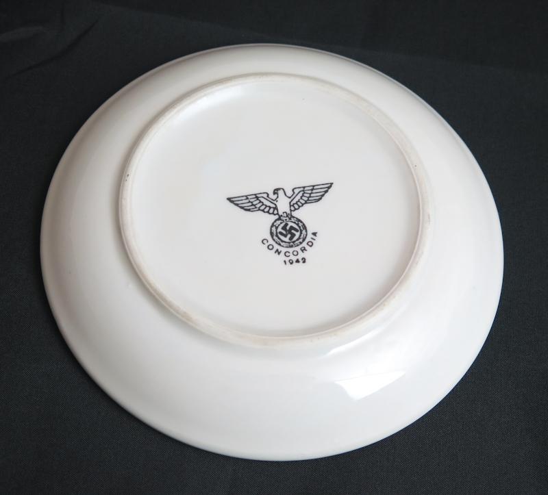 WW2 German Wehrmacht mess hall cup plate - Concordia 1942