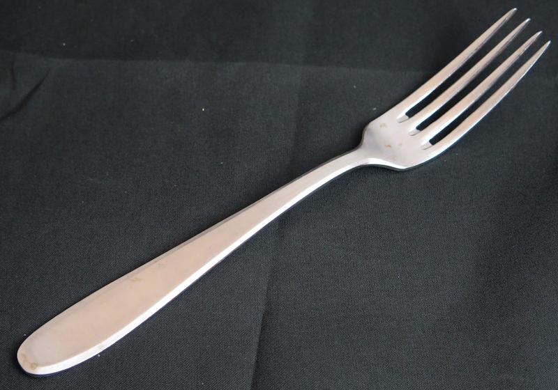 WW2 German Reicharbeitdienst mess hall fork - R.A.D XXVI/38