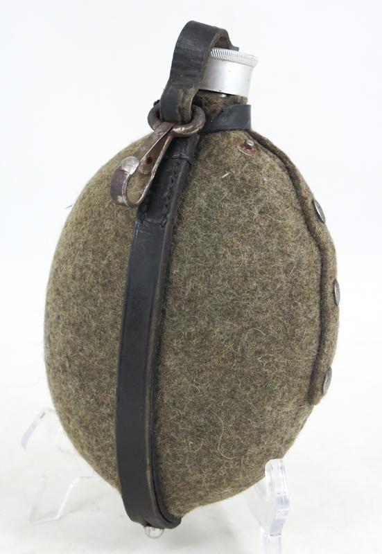 WW2 German field bottle - finnish army