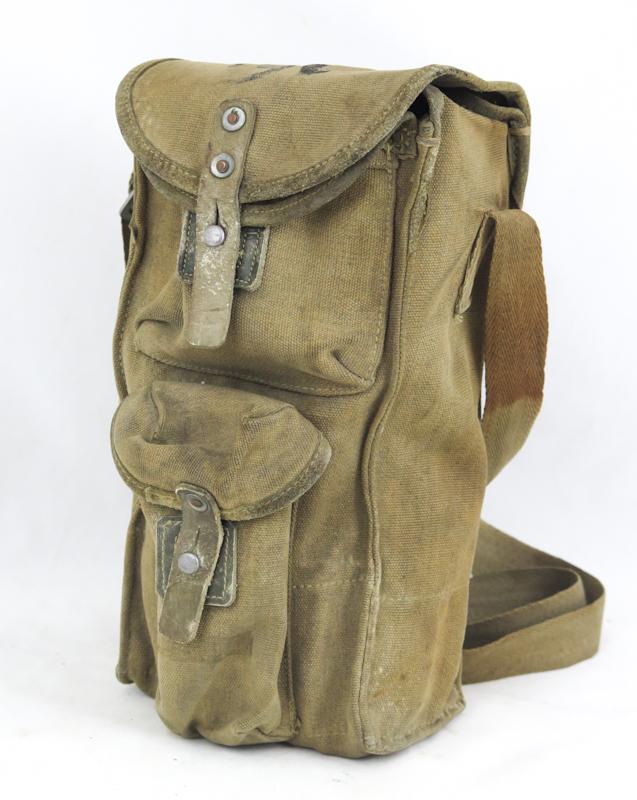 WW2 Finnish gas mask bag M38