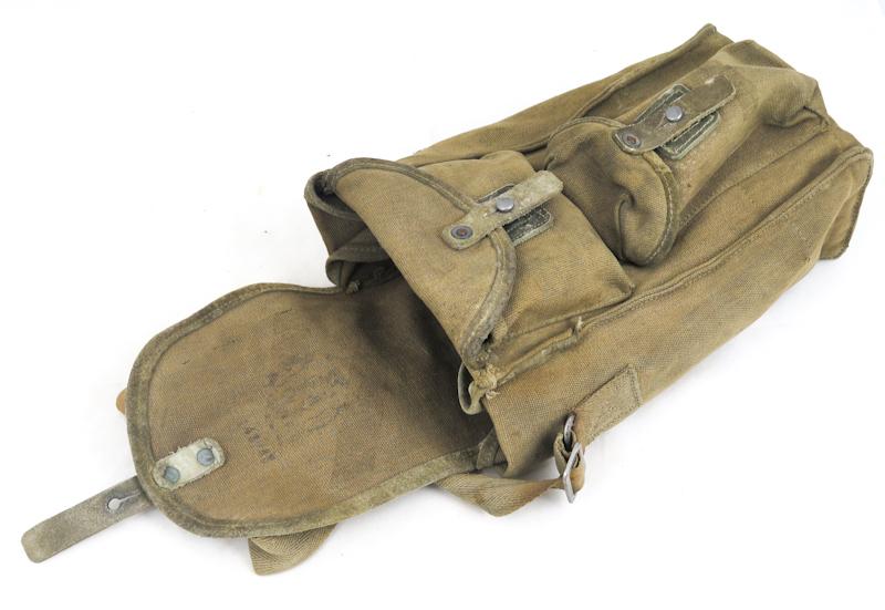 WW2 Finnish gas mask bag M38