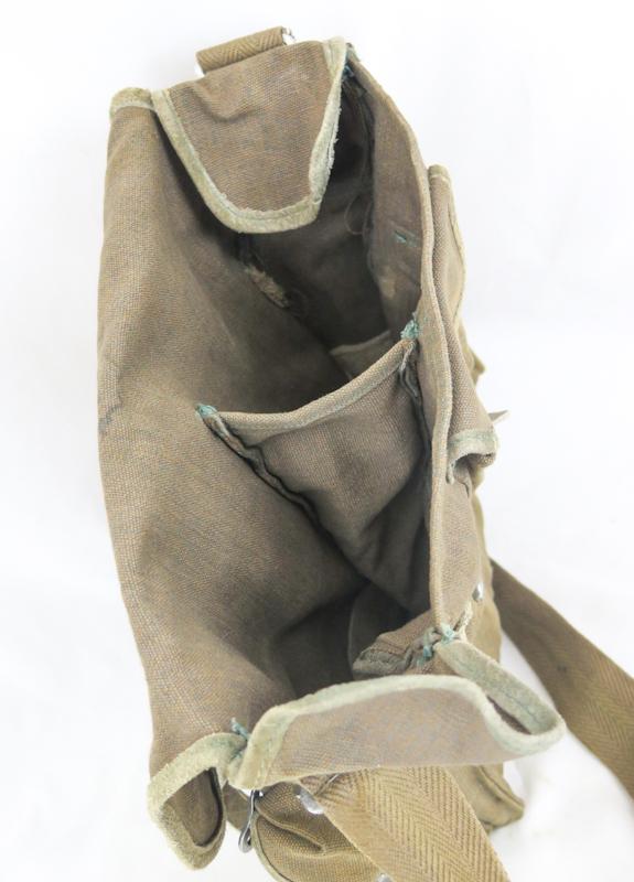 WW2 Finnish army M30 gas mask bag