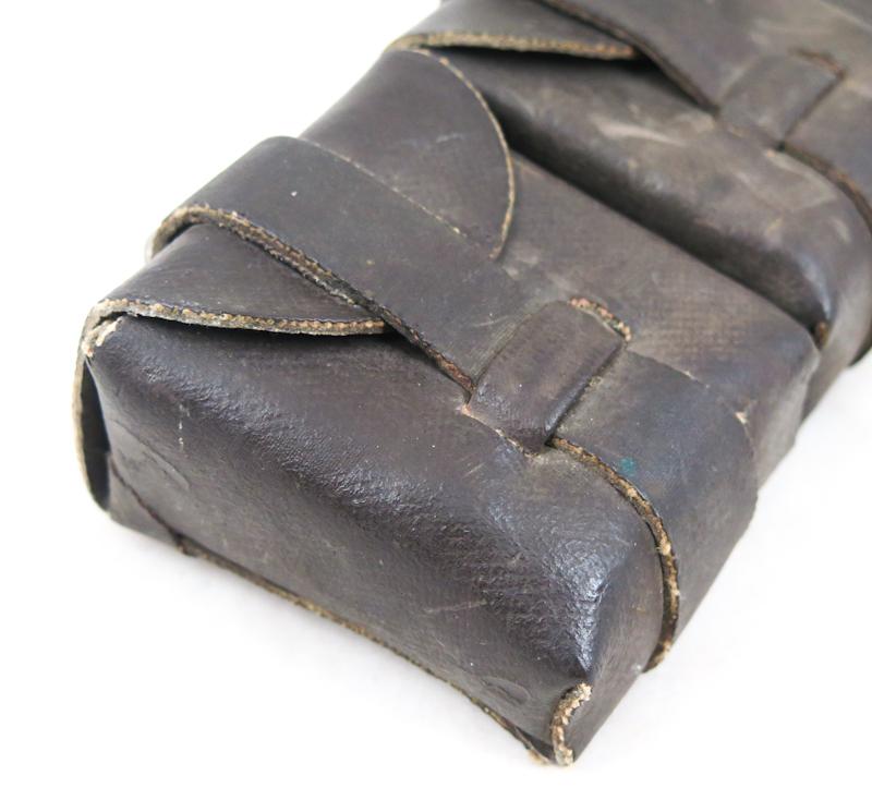 WW2 Finnish army rifle ammunition pouch economy pattern - rubber