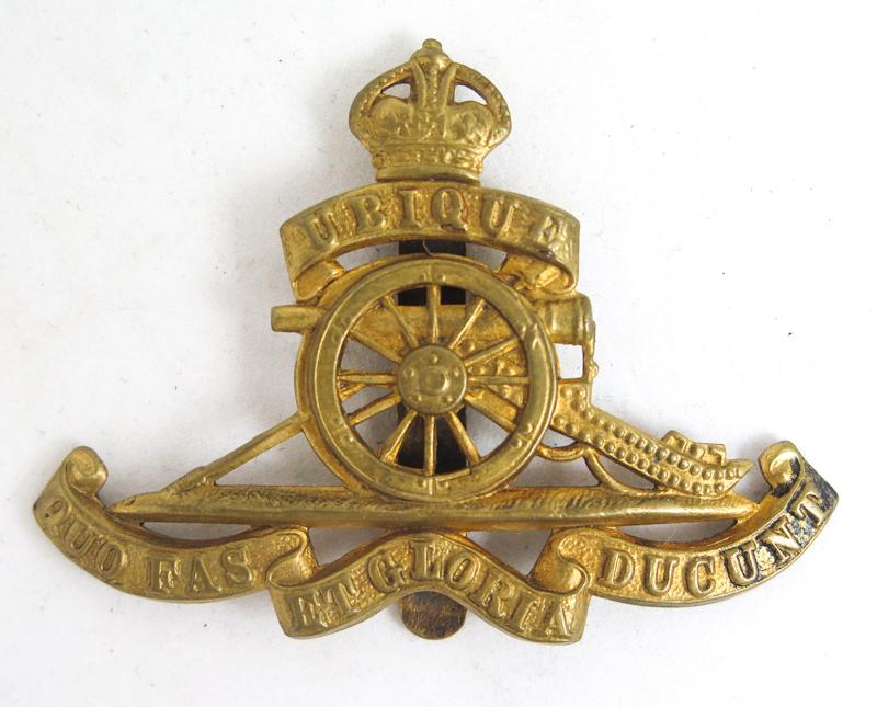 WW2 British army cap badge - Royal Artillery