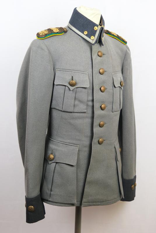Pre-war Finnish army officers M/1922 tunic - Named Jäger troop officer
