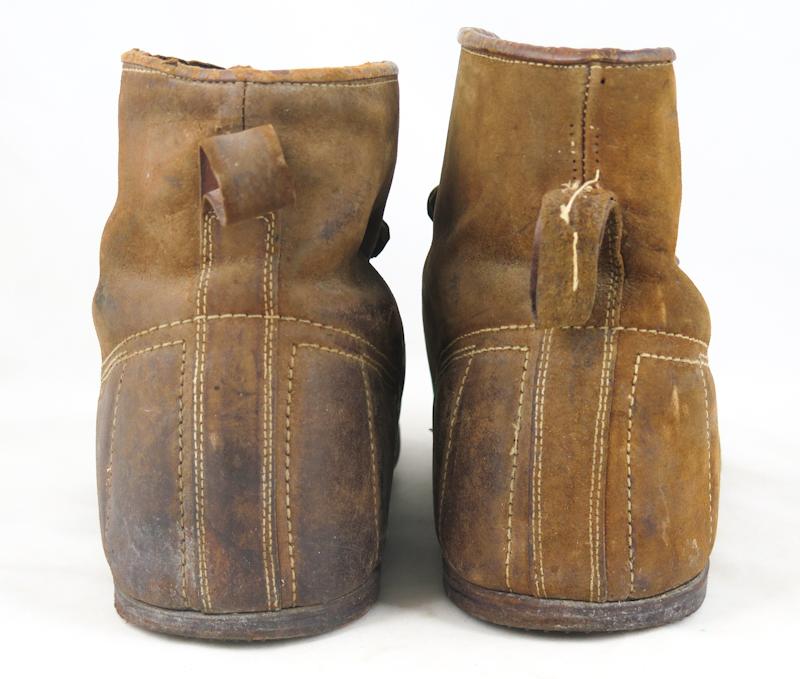 1920s Finnish air force flight over boots - 1929