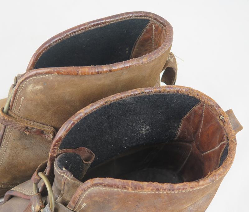 1920s Finnish air force flight over boots - 1929