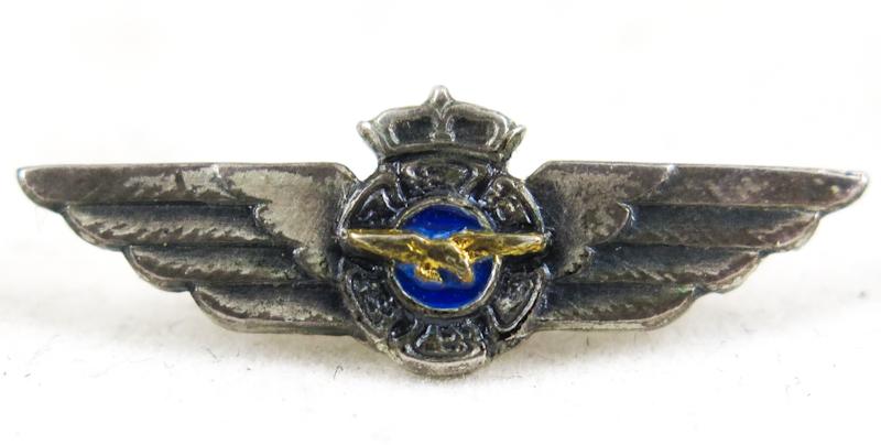 Post-war Finnish air force observer flight badge M/45 miniature