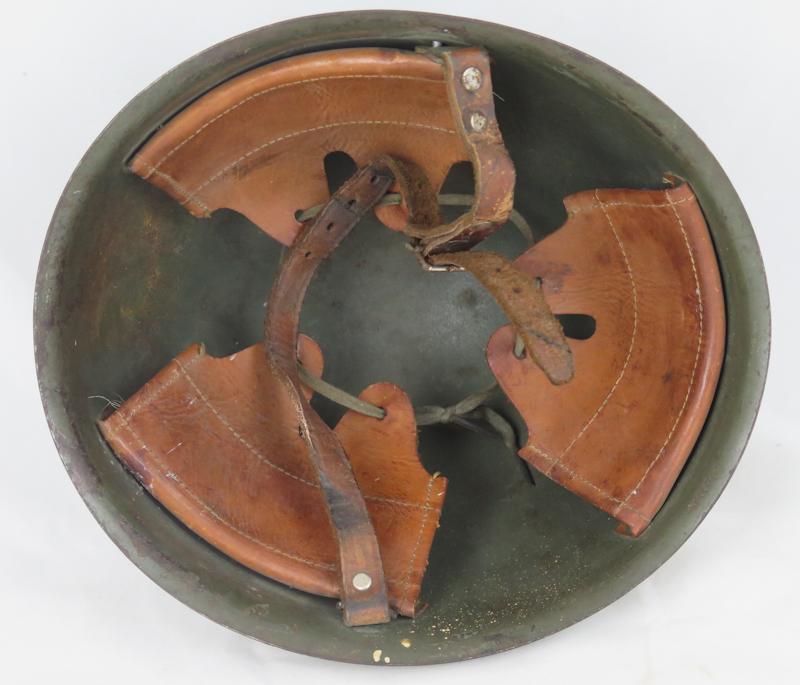 WW2 Finnish army M40 Wärtsilä steel helmet - 69W
