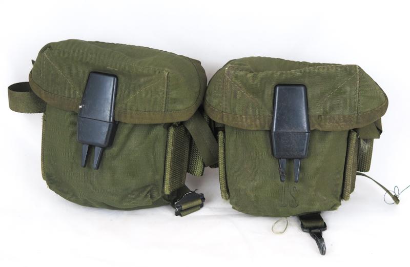 Cold war Vietnam US army M1967 M16 20 round mag pouch - 1970