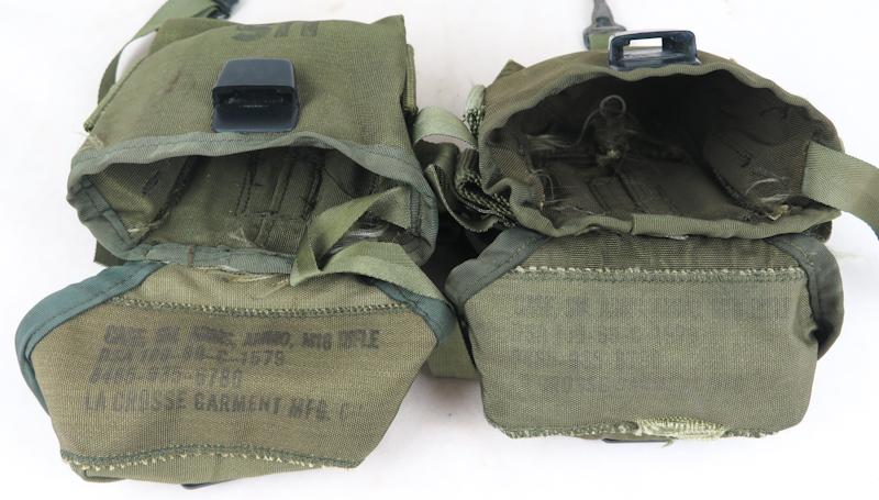 Cold war Vietnam US army M1967 M16 20 round mag pouch - 1969