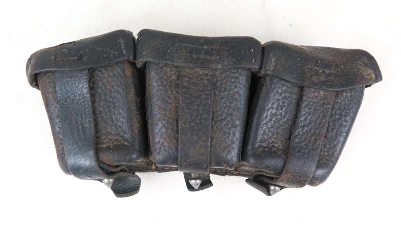 WW2 Finnish army ammo pouch - int28