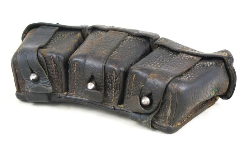 WW2 Finnish army ammo pouch - int28