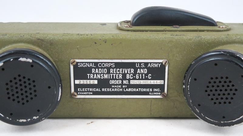 WW2 US Army BC-611-C Handie-Talkie radio - 1944