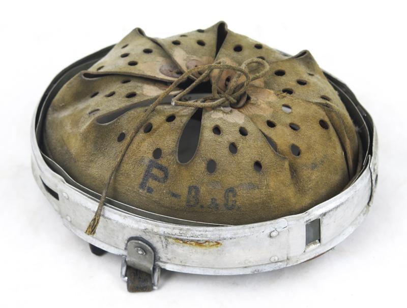 WW2 German Waffen-SS M35 steel helmet - Q64