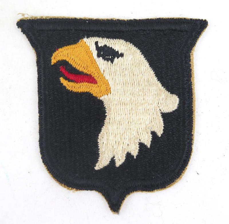 WW2 US army 101 Airborne division shoulder patch -type 1