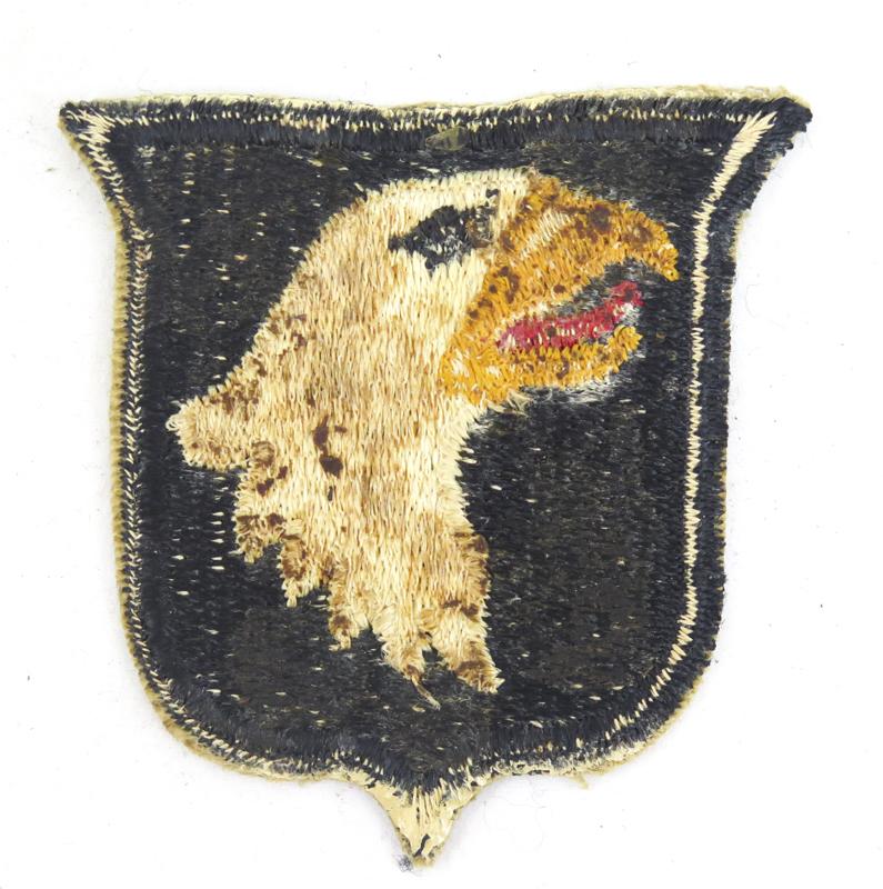 WW2 US army 101 Airborne division shoulder patch -type 1