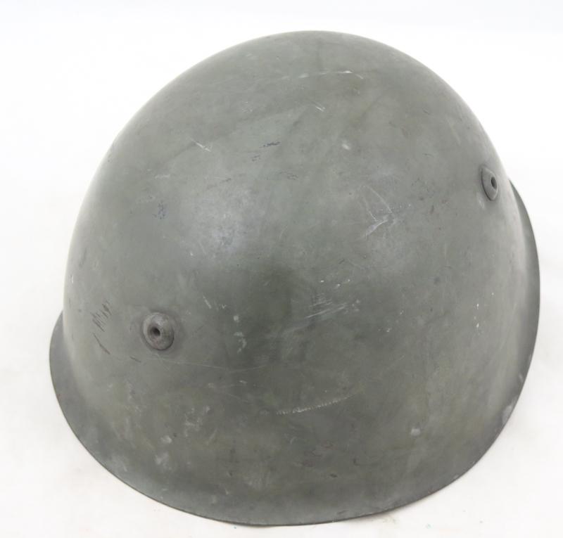 WW2 Italian M33 steel helmet