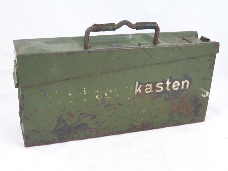 WW2 Wehrmacht/Waffen-SS Werkzeugkasten- project