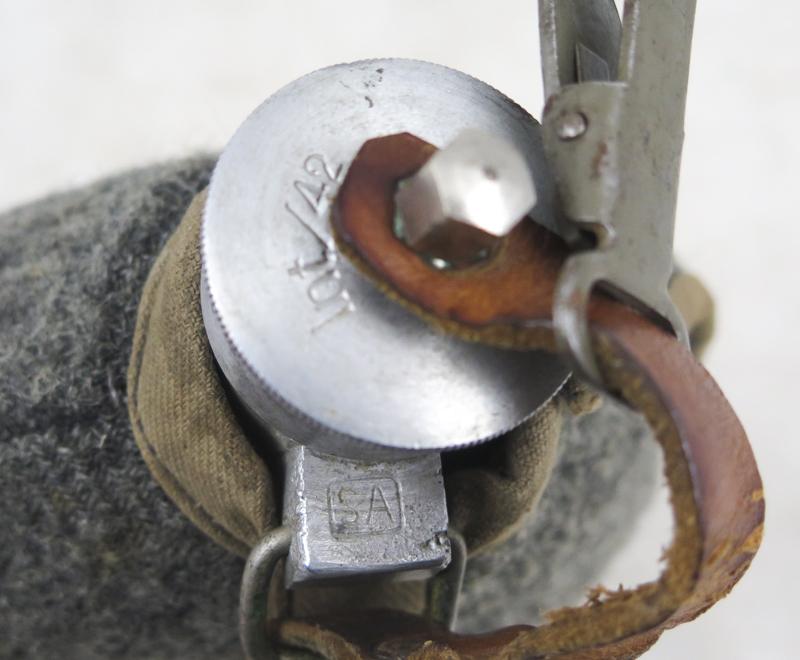 WW2 Finnish army M42 field canteen - 1942