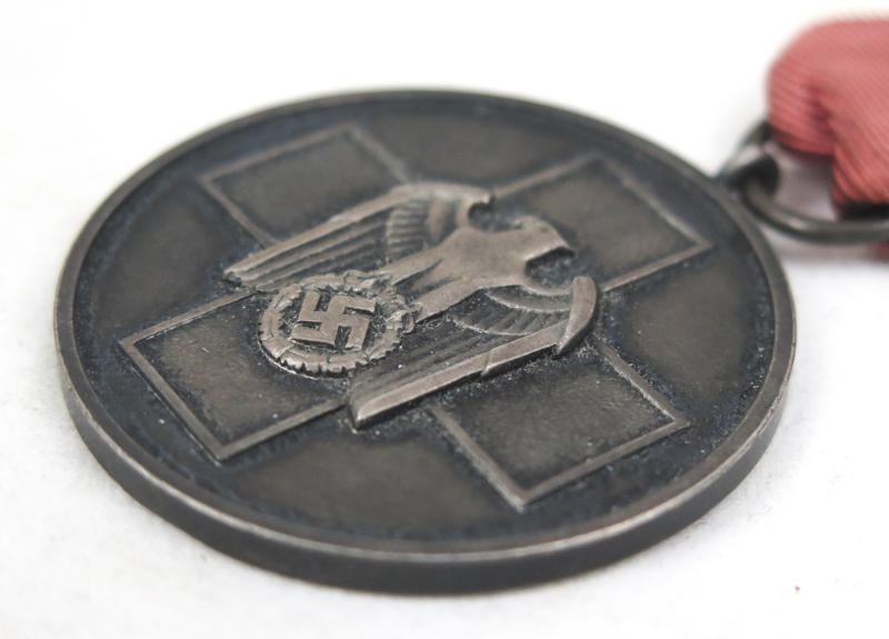 WW2 German Volkspflege medal