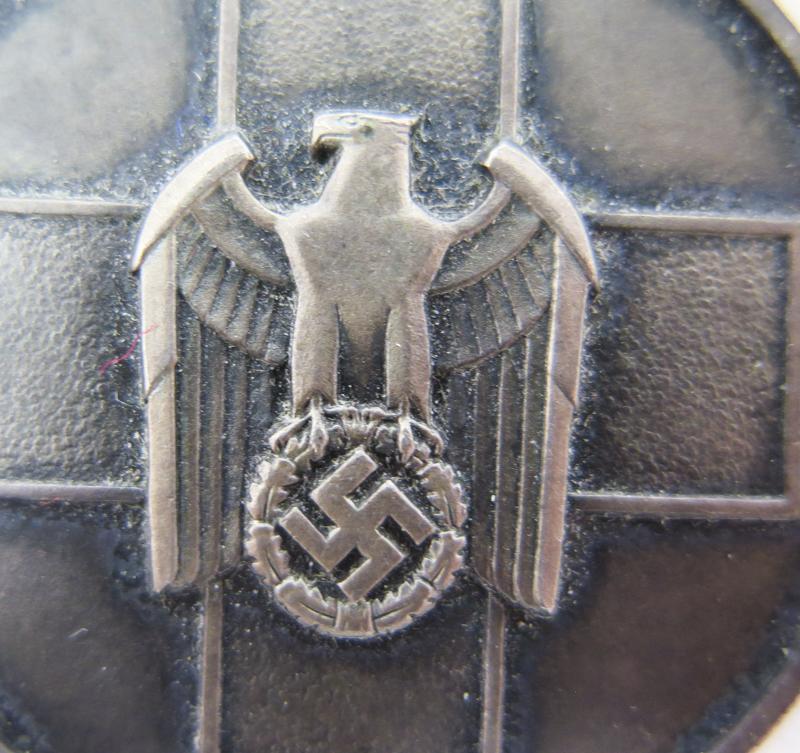 WW2 German Volkspflege medal